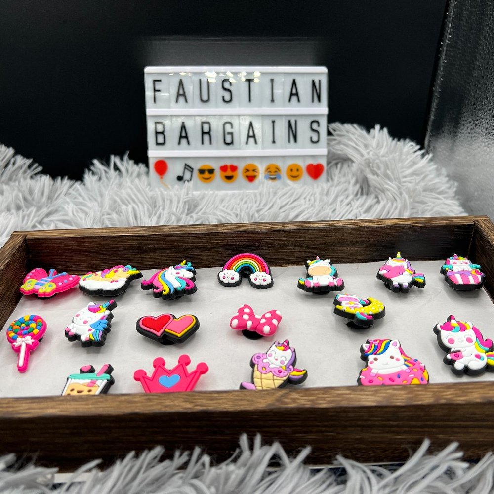 NEW 17 PC Unicorn Shoe Charms for Crocs Purses Bracelets Wristbands & More